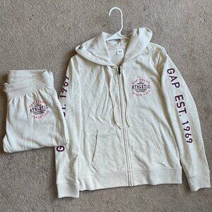 NWT Gap hoodie & sweatpants set XS